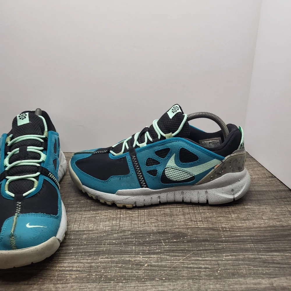 Nike Free Terra Vista NN Blue Black CZ1757-002 Men's Size 9.5 Shoes Sneakers